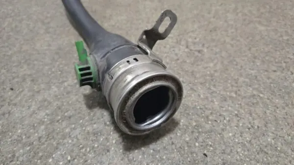 BMW Bränsletanksrör OEM 1011603007 för 5-serien F10 image 3