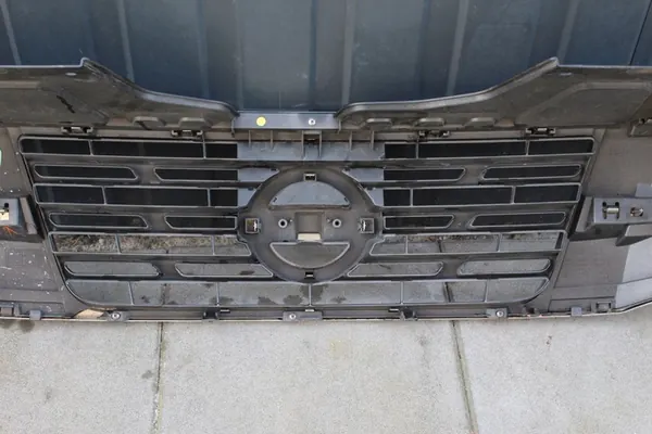 Nissan OE 62310-4KJ1C grille image 8