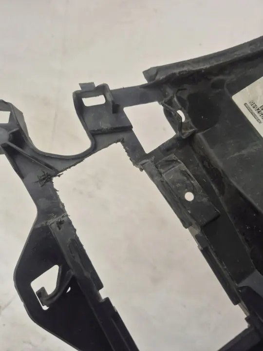OEM 51119498602 Etuoikea puskurin liukutuki image 3