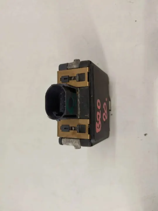 Sensor radar OEM 5Q0907561K para VW Golf VII image 3