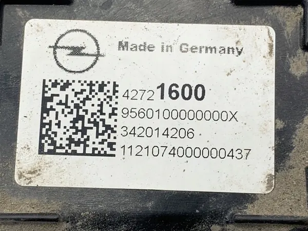 ADBLUE TANK OPEL ASTRA K 1.6 136HK image 5