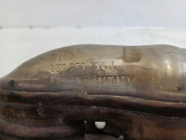 Audi OE Avgasgrenrör OEM 057253034L Begagnad image 3