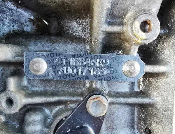 TOYOTA CAMRY VI XV40 2.4 HYBRIDI AUTOMAATTINEN CVT image 5