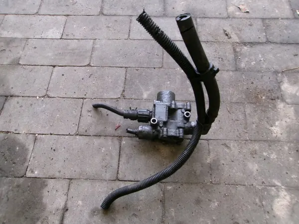 Käytetty ABS-venttiili OEM 4721950550 DAF:lle image 3
