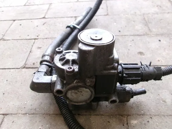 Käytetty ABS-venttiili OEM 4721950550 DAF:lle image 5