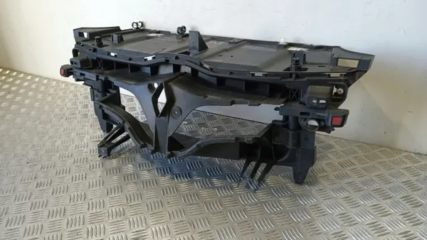 Renfort de calandre OEM 620369615R pour Renault Twingo III image 5