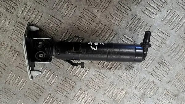 VW Touran linkse sproeikop OEM 5TA955103A image 7
