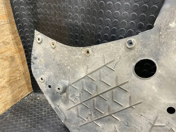 Tesla Model S 16-21 Frontstoßstangenschutz OEM 1056376-00-C image 7
