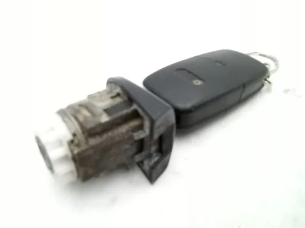 Audi A2 Vänster Dörrlåscylinder + Nyckel OEM image 4