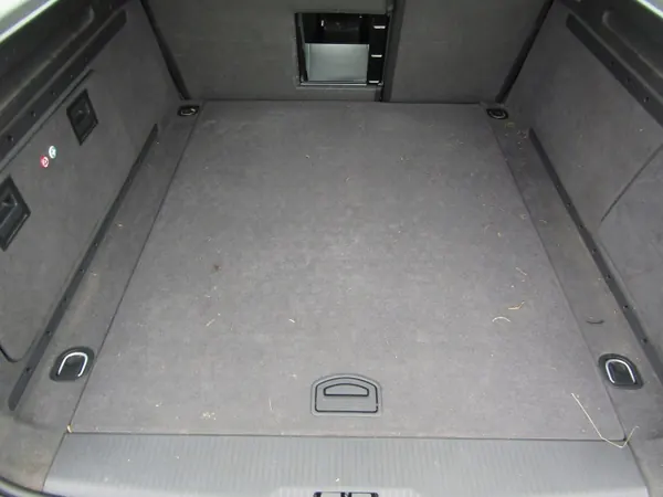 Piso de bagageira Opel Vectra C - Peça OE image 2