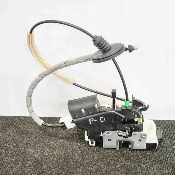 Höger Framdörrslås Mercedes-Benz E Cabrio (A207) image 2