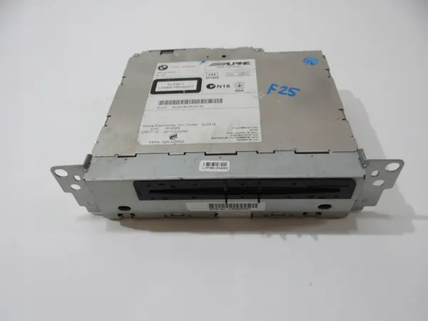 Radio CD BMW X3 F25 OEM 9282040 - Usado image 2