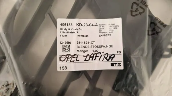 Rejilla de parachoques delantero derecho Peugeot Expert 98118241XT image 2