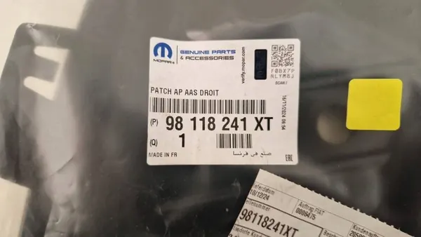 Rejilla de parachoques delantero derecho Peugeot Expert 98118241XT image 4