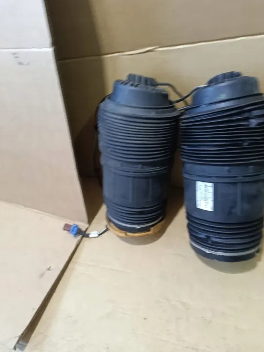 Bakre luftfjädring vänster OEM 3432342342243 Bentley GT image 2