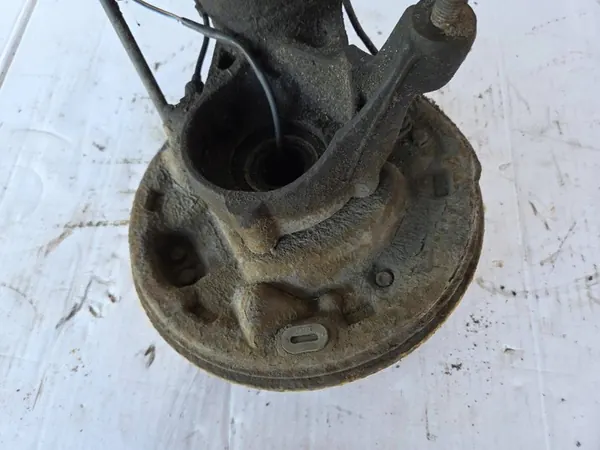 Mozzo posteriore sinistro BMW 3 E36 Compact 10811470 image 8