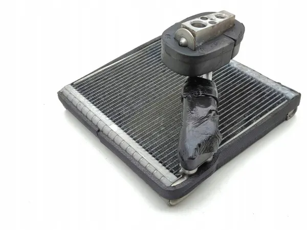 Ilmastointihöyrystin SEAT Ateca 2016 OEM 5Q0816679B image 4