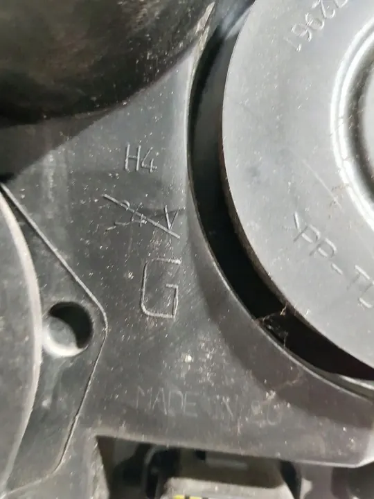 Faros delanteros izquierdo Citroen Berlingo 2014 image 6