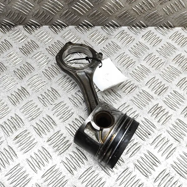 VW TOUAREG Kolv 3.0L 150kw 2016 OEM 059198401H image 4