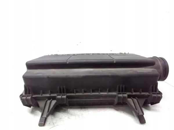 Mercedes-Benz OE A6395282506 Ilmansuodattimen Kotelo image 2