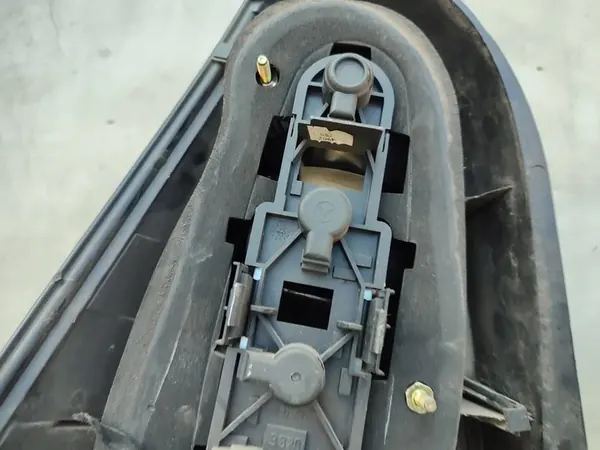 Höger Baklykta Mercedes A-Klass W168 1688202864 image 7