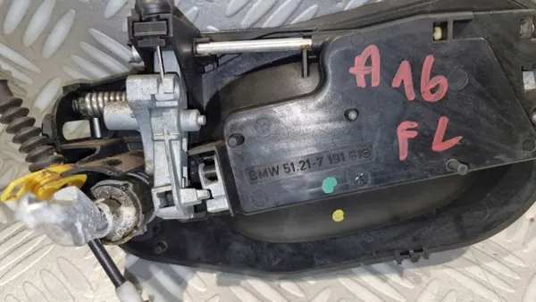 BMW 5 E60/E61 LCI Etu Vasen Ovenkahva-tappi OEM 7191615 image 9