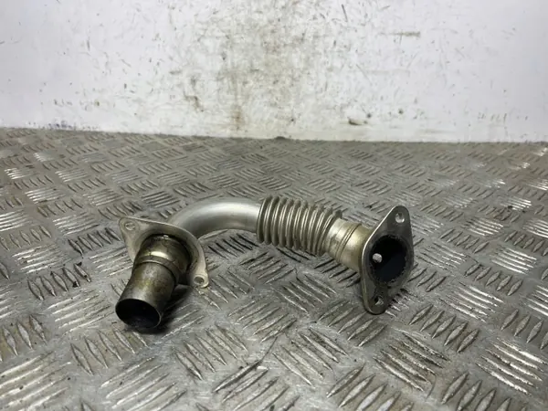 Tuyau EGR Jeep d'occasion OEM FOB22410 - Cherokee 2019 image 2