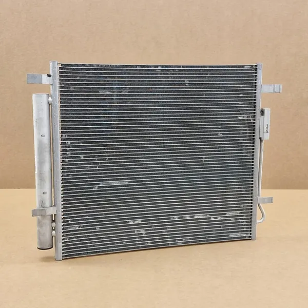 AC-kondensaattori Kia Sportage NQ Hyundai Tucson NX 2020- image 2