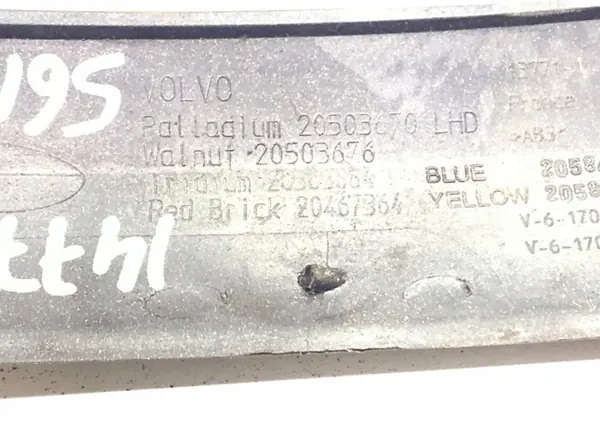 OEM 20467352 Volvo Cubierta decorativa cabina image 9