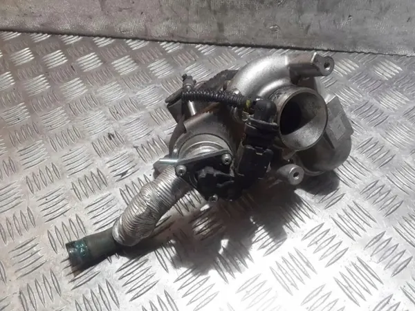 Turbo OEM 9673283680 pour Peugeot 208 1.6L Diesel image 2