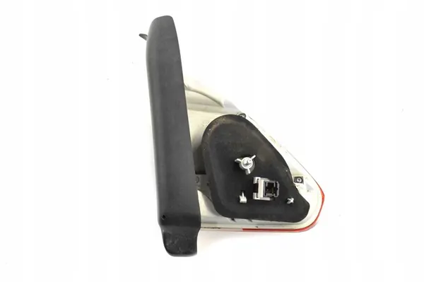 Lámpara trasera derecha del maletero para Peugeot 2008 I 2014 image 2