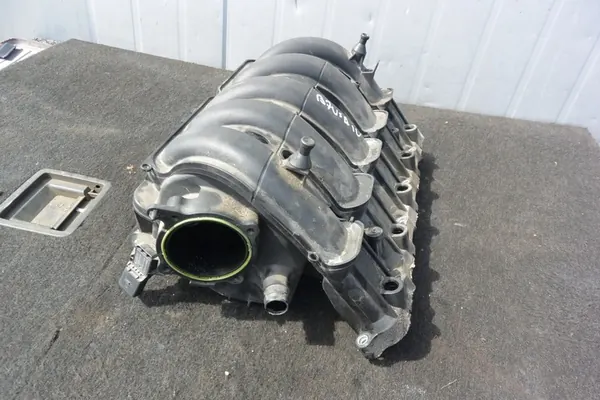 Volkswagen OE 07K133201M Ansaugkrümmer Rohr image 4