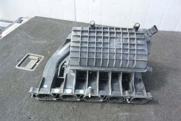 Volkswagen OE 07K133201M Ansaugkrümmer Rohr image 6