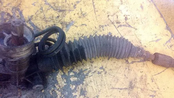 Caixa Audi A6 C5 2.5 TDI 4B1422065M image 6