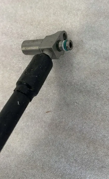 Hydraulische leiding voor rechts OEM 9J1411804D Porsche Taycan image 3