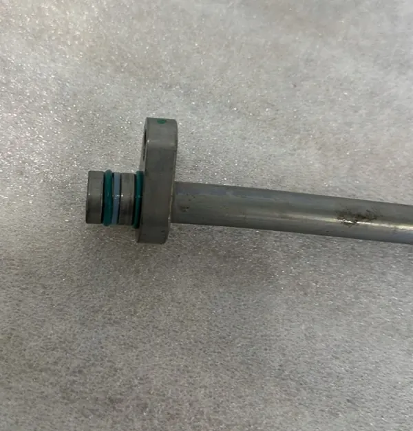 Hydraulische leiding voor rechts OEM 9J1411804D Porsche Taycan image 4