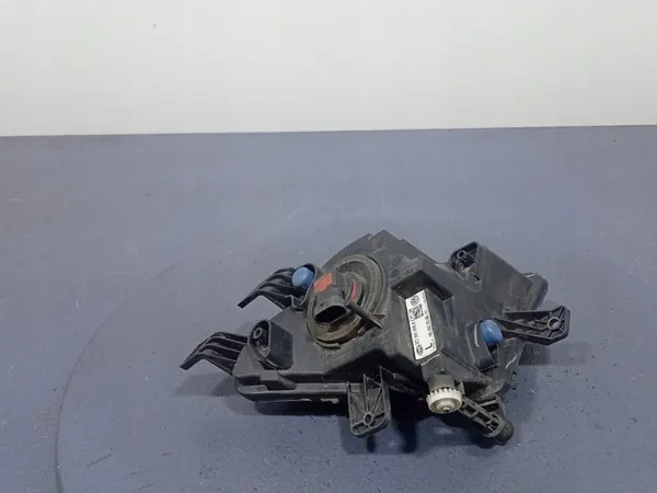 VW JETTA VI 5C6 FAROL HALÓGENO ESQUERDO 5C7941699R image 3