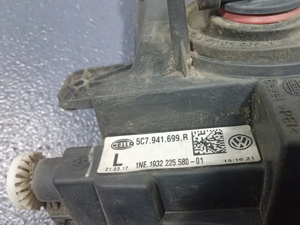 VW JETTA VI 5C6 FAROL HALÓGENO ESQUERDO 5C7941699R image 4