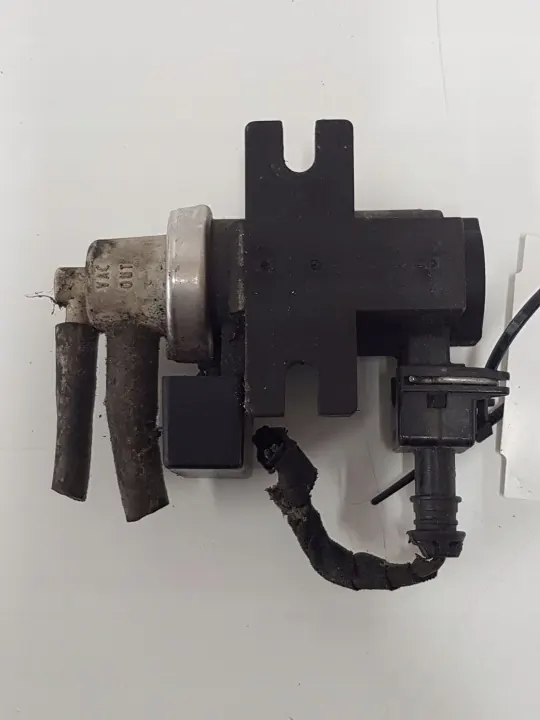 Válvula reguladora turbo OEM 8972183310 para VW Golf V image 5