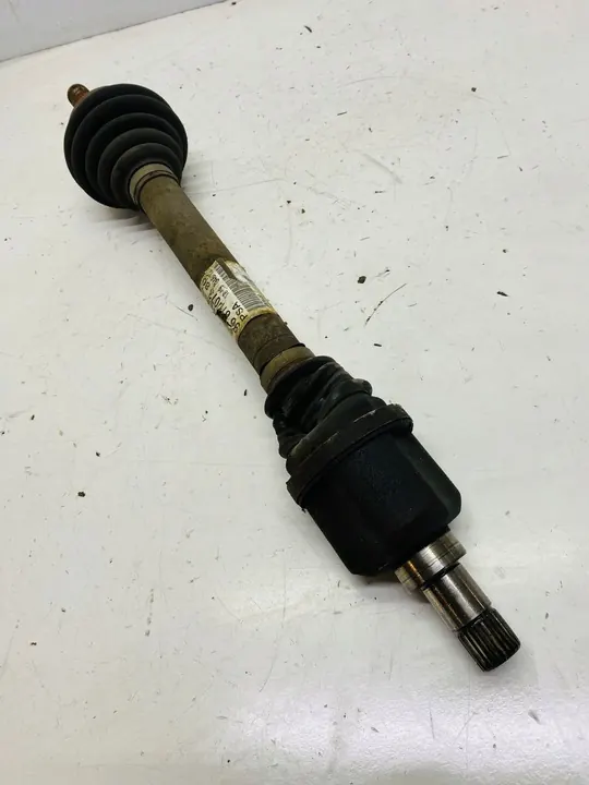 Arbre de transmission gauche Peugeot 208 1.6 eHDI image 2