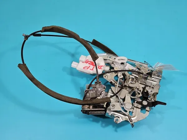 Höger Baklås 8200766631-L Renault Master III 10-19 image 5