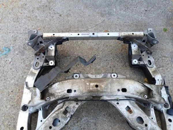 Support Moteur BMW OEM Wrakowisko-11511- Avant image 4