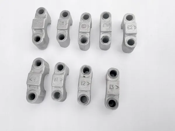 KIA SPORTAGE D4FD 1.7CRDI Nockenwellenhalter OEM image 1