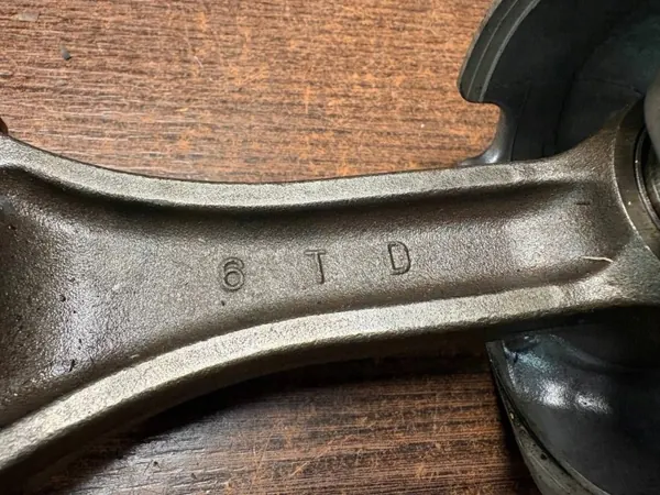 Piston avec Bielle OEM 500331966 Renault image 7