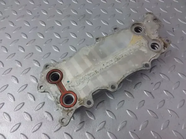 Gebrauchte Ölfilterbasis OEM 81446721 Mercedes-Benz image 3
