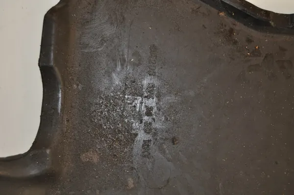 Motorhuv Platta Mercedes C-Klass W203 Coupe 2.0 Kompressor A2035242030 image 3