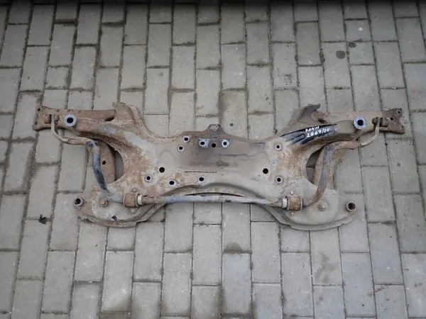 Traverse SANKI pour Toyota RAV4 III 2.5 B 06r image 2