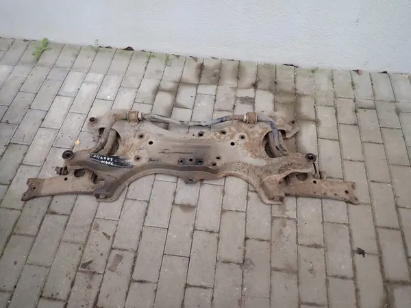 Traverse SANKI pour Toyota RAV4 III 2.5 B 06r image 10