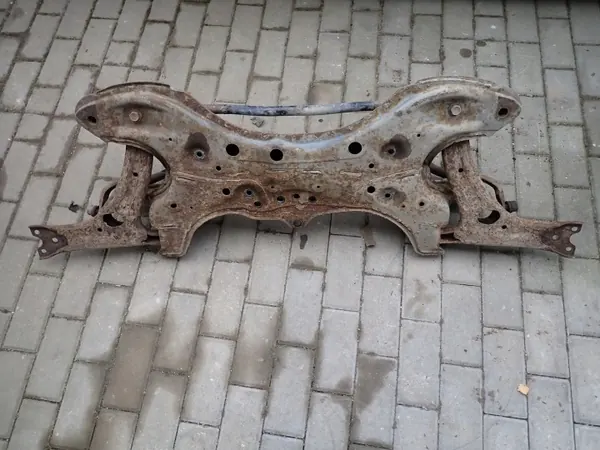 Traverse SANKI pour Toyota RAV4 III 2.5 B 06r image 7