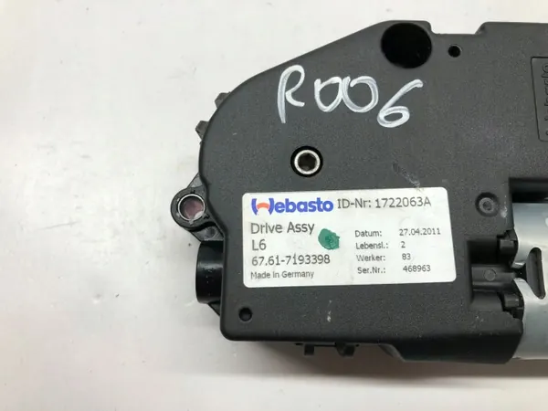 BMW 5 F10 F11 kattoluukun moduuli OEM 1717822 2011 image 4